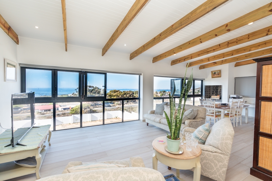 4 Bedroom Property for Sale in Britannica Heights Western Cape
